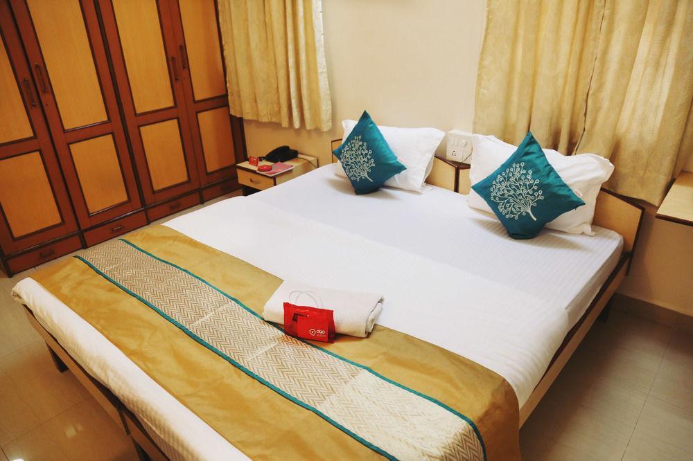 Oyo 946 Royce Studio Apartments Pune Eksteriør bilde